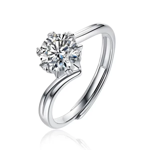 2 carat moissanite ring 3